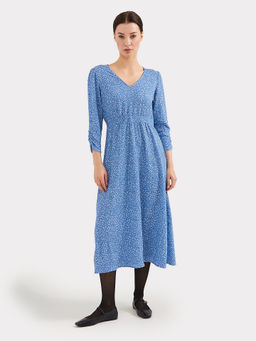 Платье женское синее со светлыми веточками св.веточки на синем 152560