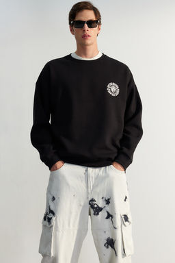 Siyah Oversize/Genis Kesim Cicek Nak?sl? Ici Polar/S?cak Tutan Sweatshirt TMNAW24SW00012
