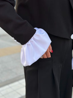 Костюм AURA 9233-164 черный