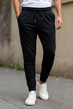 Siyah Basic Regular/Normal Kesim Lastik Pa_a Jogger E_ofman Alt_ TMNSS20EA0053