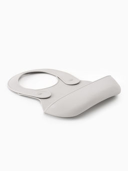 Нагрудник детский, серый