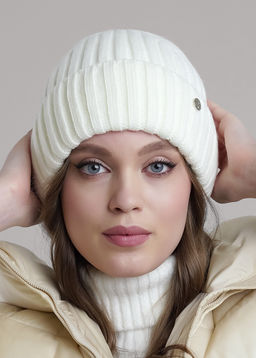 Шапка женская
