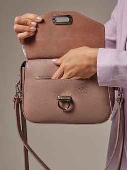 Сумка кожаная через плечо Azaro 3684 фруктовый мусс