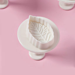 Плунжеры кондитерские Доляна Лист, набор 3 шт., d=3.2/4/5 см, пластик, белые  фото 9