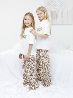 МП 1666/молочный 0602 Н253 пижама для дев