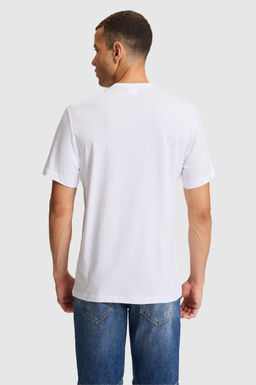 Erkek Beyaz Regular Fit Bisiklet Yaka Ti__rt