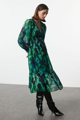 TRENDYOLMILLA Siyah Belden Ac?lan Astarl? Midi Sifon Dokuma Elbise TWOAW24EL00710