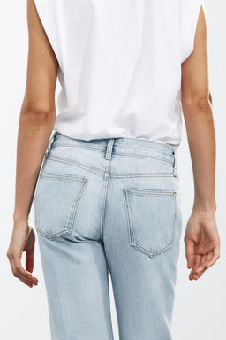 ZW COLLECTION LOW-RISE CROPPED FLARE JEANS - Zara фото 6