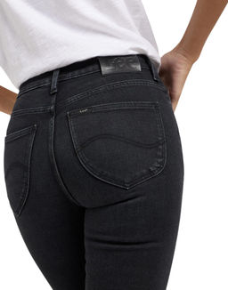 Джинсы женские