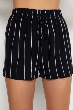 Siyah Cizgili S?rt Baglama Detayl? Ip Ask?l? Viskon Sortlu Dokuma Pijama Tak?m? THMSS23PT00053 - Trendyolmilla фото 5