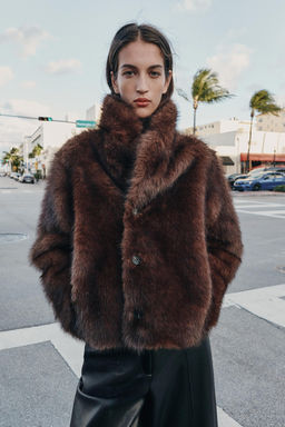 REVERSIBLE DOUBLE-FACED FAUX FUR JACKET - Zara фото 30