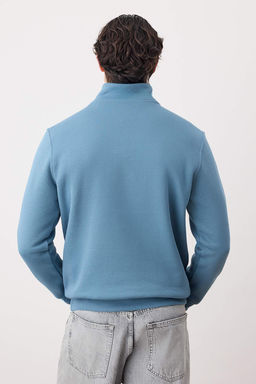 Mavi Regular/Normal Kesim Dik Yaka Fermuarl? Pamuklu At Nak?s Ici Polarl? Sweatshirt TMNAW24SW00041