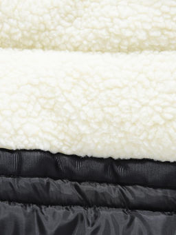 Куртка парка зимняя подростковая для мальчика с капюшоном и мехом цвета хаки 9447Kh