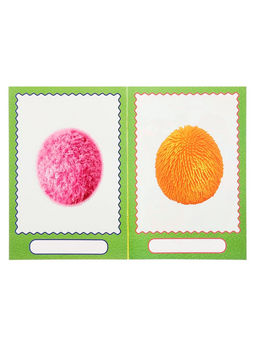 Цена за 3 шт. Книга с наклейками, сделай своего чудика «Каруселькина»