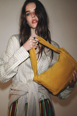 SPLIT SUEDE HANDBAG