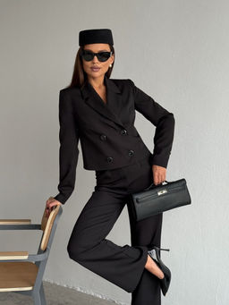 Костюм DilanaVIP 2122 черный