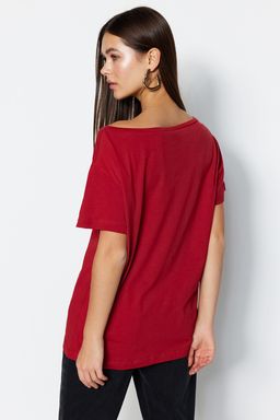 K?rm?z? %100 Pamuk Oversize/Genis Kal?p Kay?k Yaka Orme T-Shirt TWOSS20TS0140