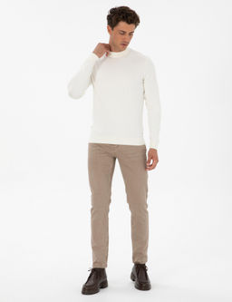 Ekru Slim Fit _eyrek Yaka Triko Kazak
