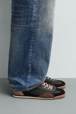 ZAPATILLA ESTILO RETRO / Negro - Zara фото 2