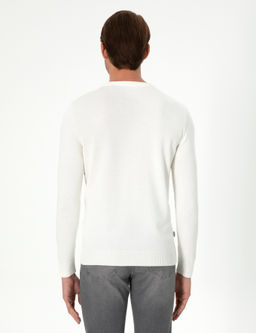 Ekru Slim Fit Bisiklet Yaka Y_n Kar___ml_ Triko Kazak - Pierre cardin фото 5