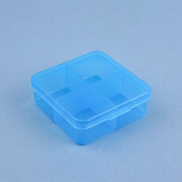 Цена за 2 шт. Таблетница, 7 × 6,7 × 2,4 см, 4 секции, цвет синий