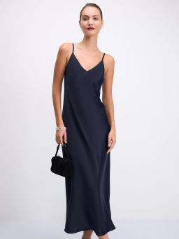 Атласное платье на бретелях / Zarina