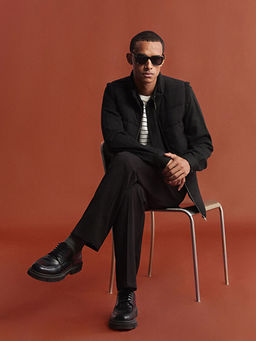 Dik Yaka Erkek ?i?me Yelek