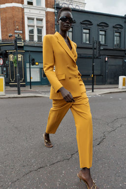 DOUBLE-BREASTED BLAZER WITH SHOULDER PADS - Zara фото 2