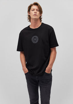 Muhur Logo Bask?l? Siyah Tisort