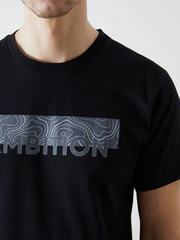 Bisiklet Yaka K?sa Kollu Bask?l? Penye Erkek Ti??rt