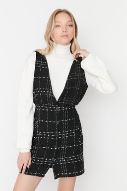 TRENDYOLMILLA Ekru Ekose / Kareli V Yaka Mini Dokuma Jile Elbise TWOAW21EL0319