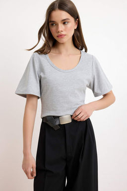 Gri Melanj Fitted/Vucuda Oturan V Yaka K?sa Kollu Pamuk Ribana Orme T-shirt TWOSS26TS00263