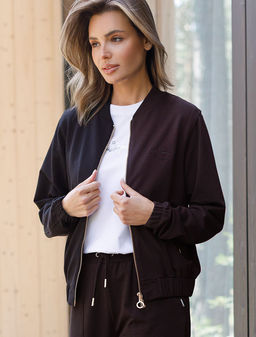 D49.015 Джемпер женский черный