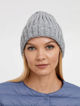 шапка женская из шерсти