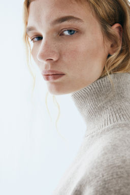 Jersey oversize con cuello perkins - H&m фото 5
