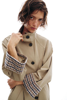 TRENCH OVERSIZE PU?O CUADROS / Tostado - Zara фото 6