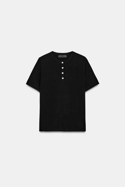 TOP PUNTO BOTONES / Negro