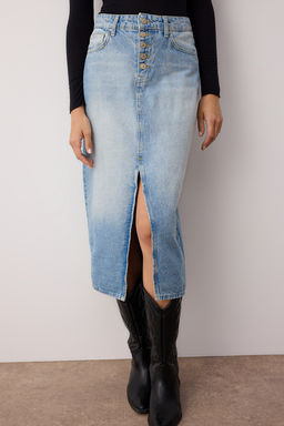 TRENDYOLMILLA Mavi Onden Dugmeli Y?rtmacl? Midi Denim Etek TWOAW24ET00063 фото 10