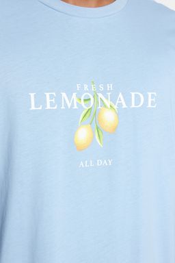 Футболка Trendyolmilla TMNSS23TS00089 светло‑голубая оверсайз с принтом
