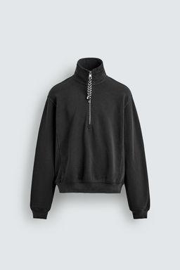 SUDADERA CUELLO CREMALLERA CINTA AARON LEVINE X ZARA / Negro  фото 7