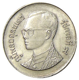 Монета 1 бат 1988 года Таиланд