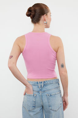 Pembe-Beyaz 2li Paket Vucuda Oturan Crop Halter Yaka Fitilli Esnek Orme Atlet TWOSS21AL0058