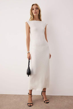 Ekru Dokulu Kumas Fitted/Vucuda Oturan Ay Kol Esnek Orme Midi Kalem Elbise TWOSS24EL00103