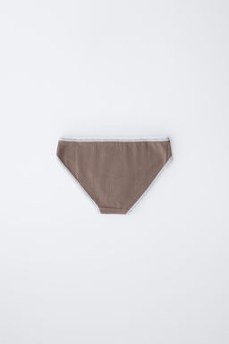 AGES 6-14 / THREE-PACK OF LACE BRIEFS