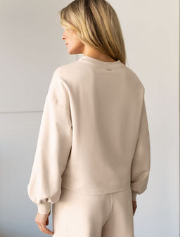 Свободный джемпер из футера двухнитки - Vilatte фото 4