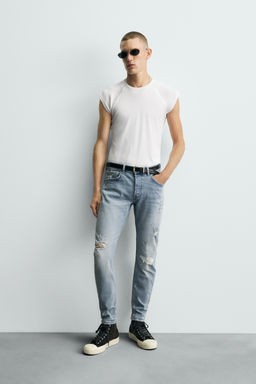 RIPPED SKINNY FIT JEANS