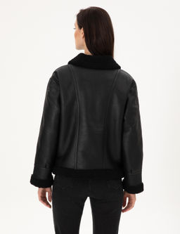 Siyah Regular Fit Mont