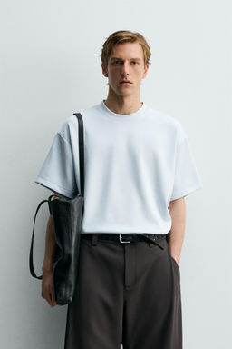 CAMISETA RELAXED FIT SOFT / Celeste