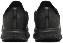 Кроссовки взрослые