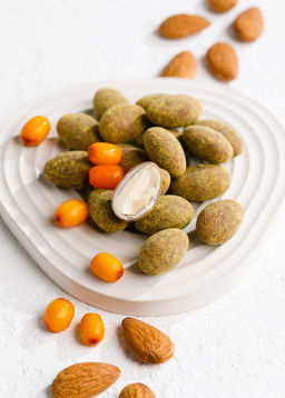 Миндаль в белом шоколаде без сахара с кофе и облепихой, 60 г - Сибирский кедр фото 2